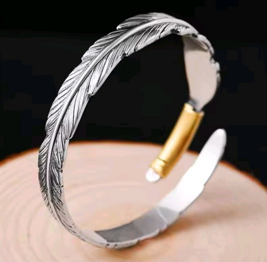 Vintage Worn🪶 Feather Style Cuff Bracelet|1012019