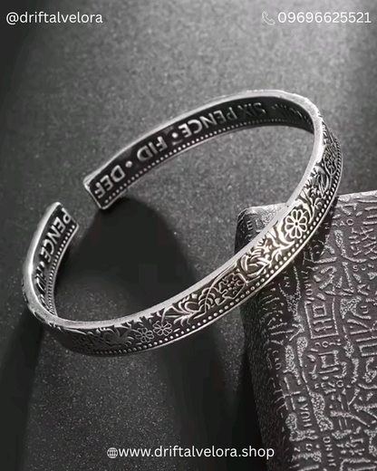 Retro Style Mens Old Palace Pattern Cuff Bracelet | 1025017